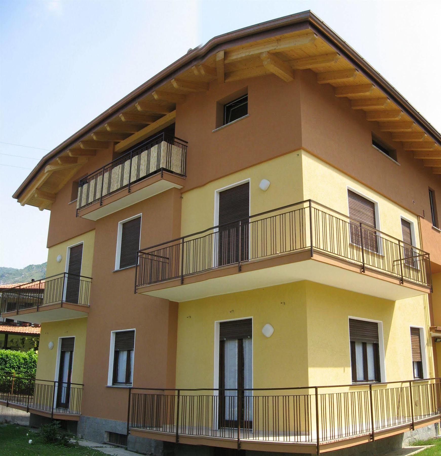 B&B Sibi Lierna Exterior photo